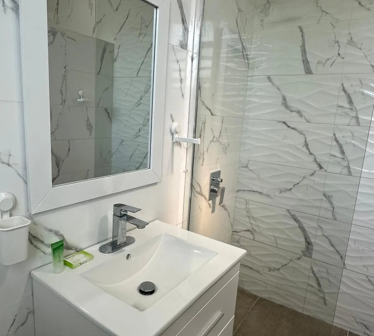 Beachtown Luxury Villas Apt 204 Aguacate